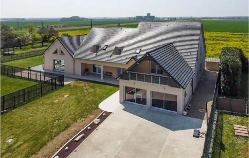 Cozy Home In La Chapelle-Vendômoise