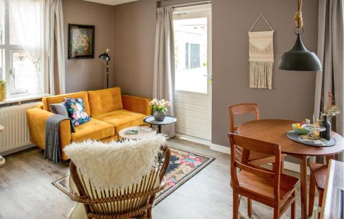 Cozy Home In Blokzijl