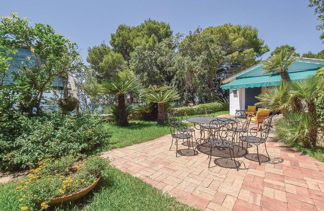 Cozy home in Forio with house sea view