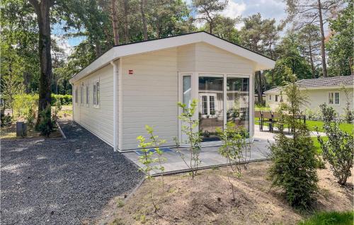 Cozy Home In Otterlo With Wifi