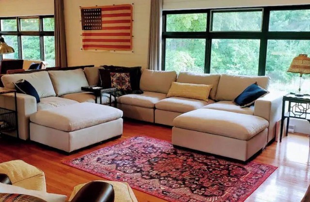 Cozy Home nestled in the heart of Leelanau County