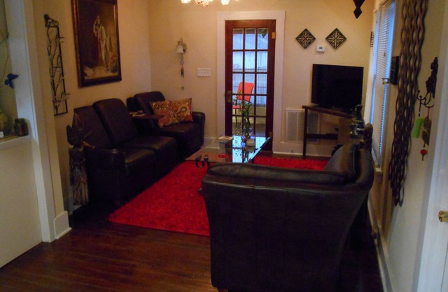 Cozy Howey-in-the-Hills apartment, just 45 minutes to Disney World attractions!