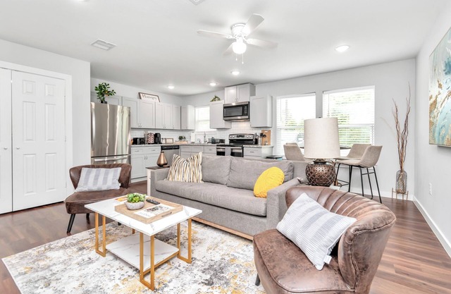 Cozy HTX Getaway - Near Downtown