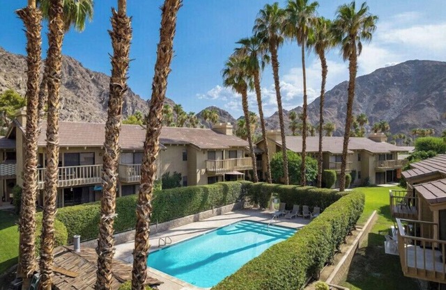 Cozy Indian Wells Condo