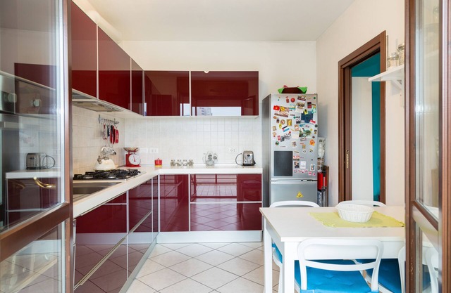 Cozy & modern apartment - Milan Certosa well connected with Rho Fiera