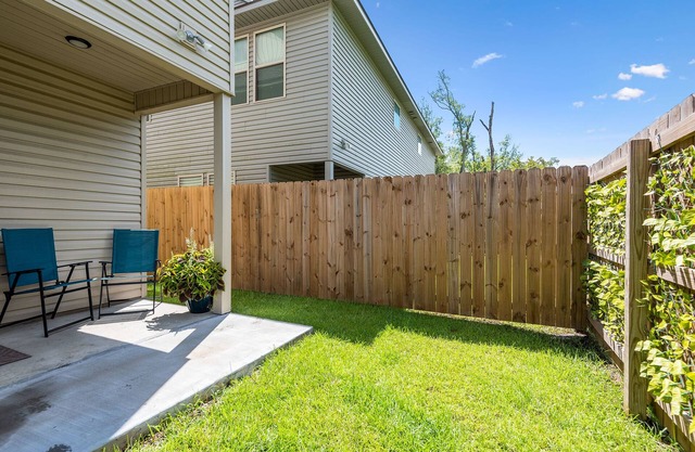 Cozy, New & Spacious Townhome Near LSU