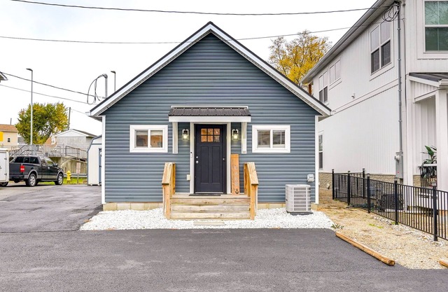 Cozy Ohio Home w/Patio + Buckeye Lake Access!