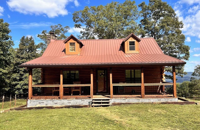 Cozy Ozark Escape Cabin With Mountain Views