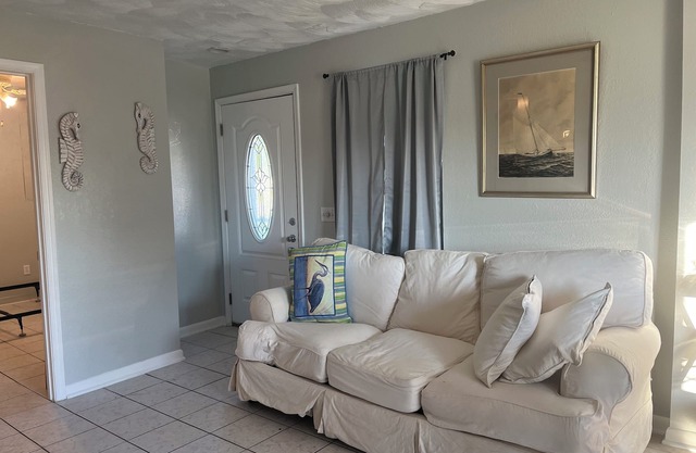 Cozy Private Apt 10 Minutes from Ocean city MD Beaches !