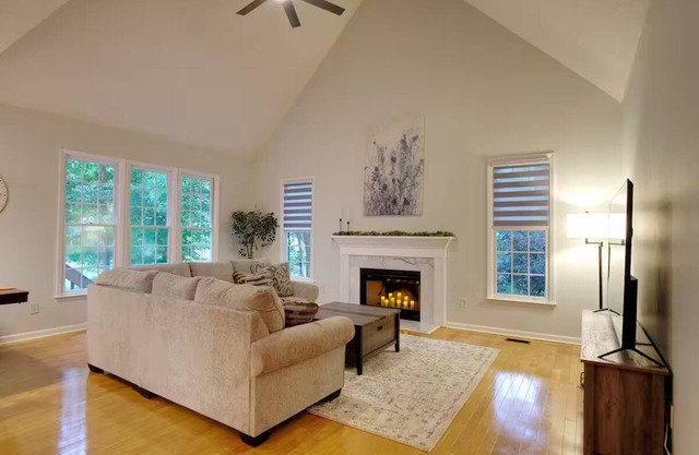 Cozy Raleigh Tree Retreat