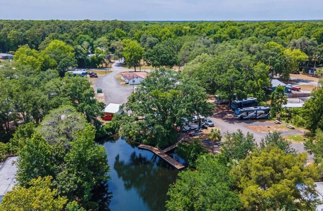 Cozy River Cabin 4 Su