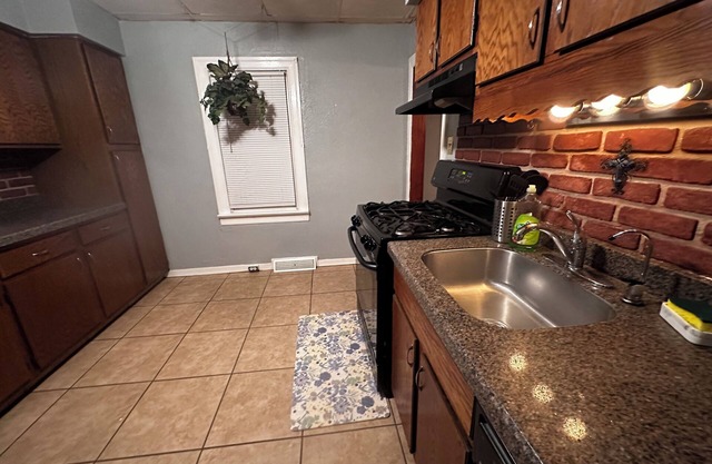 Cozy Stay Entire Home: Home Away Home