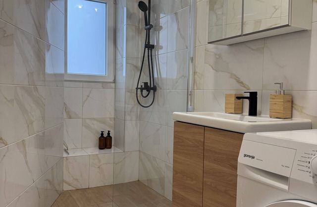 Cozy studio with AC and WiFi in charming Beograd