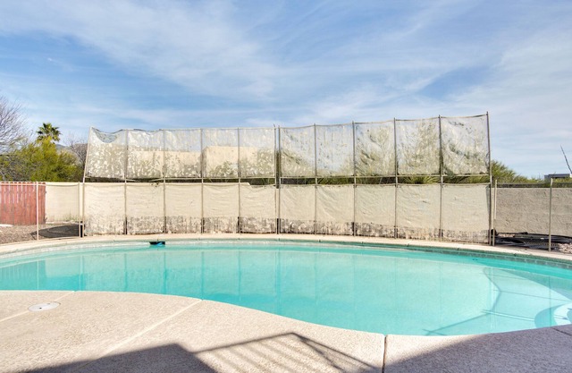 Cozy Tucson Vacation Rental Cottage w/ Heated Pool