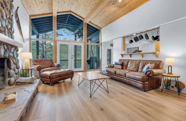Cozy Urban Cabin Retreat in Flagstaff