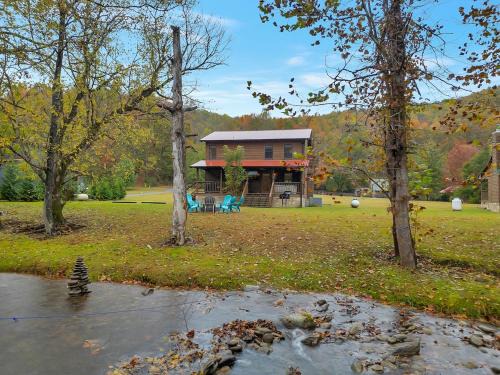 Creekside Cabin