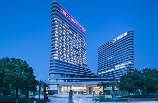 Crowne Plaza Wuhan Optics Valley by IHG