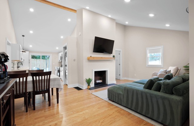 Cruise Buckeye Lake in a 6-Seater Golf Cart & Unwind by the Fire Pit