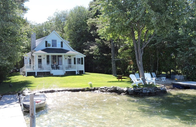 Crystal Clear Water And Charming Home on Winnipesaukee