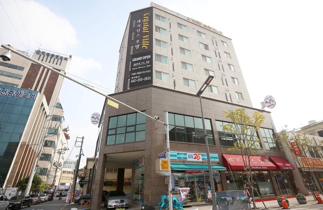 Crystal Residence Hotel