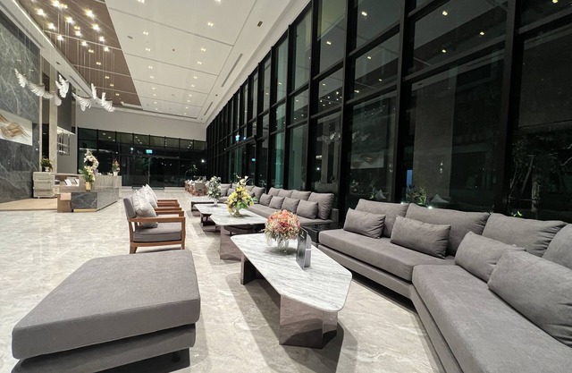 Crystal Srivaree Suvarnabhumi Hotel