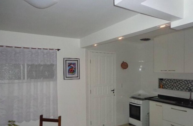 CURITIBA-HOUSE WITH GARAGE, IN GATE CONDOMINIUM.