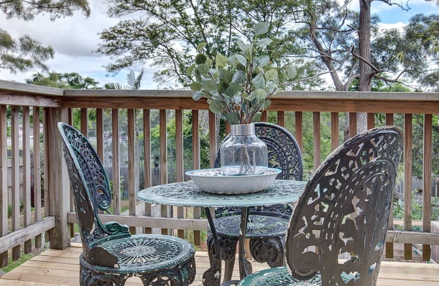Cute Heritage Home with Balcony close to the City
