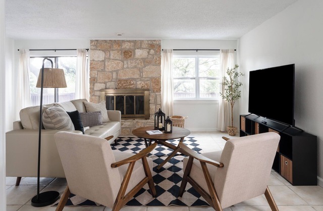 Cute n' Cozy Retreat in Central Austin