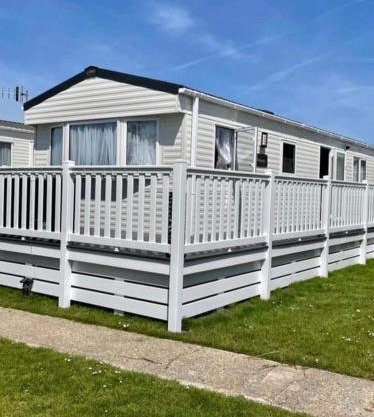 Cwtch, White Horse, Seal Bay Resort