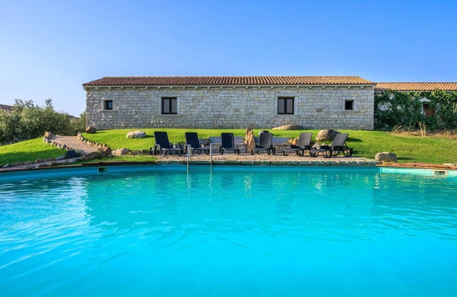 d Pietraia 06B Bilo - One Bedroom Apartment, Sleeps 4
