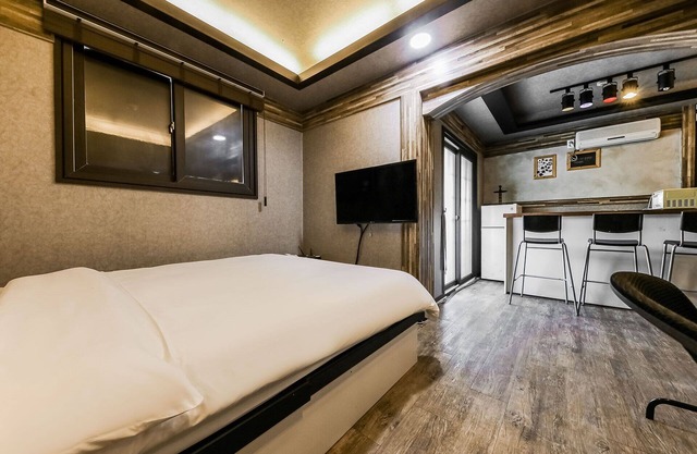 Daejeon Yucheon Itty