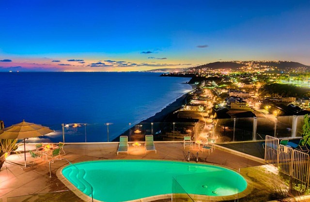 Dana Point Headlands oceanfront with a pool overlooking the beach STR14-0128