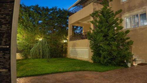 Dana's Luxury Maisonette