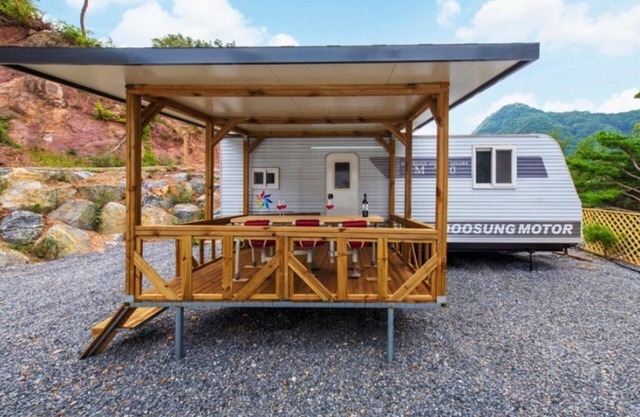 Danyang Pine Caravan Camping