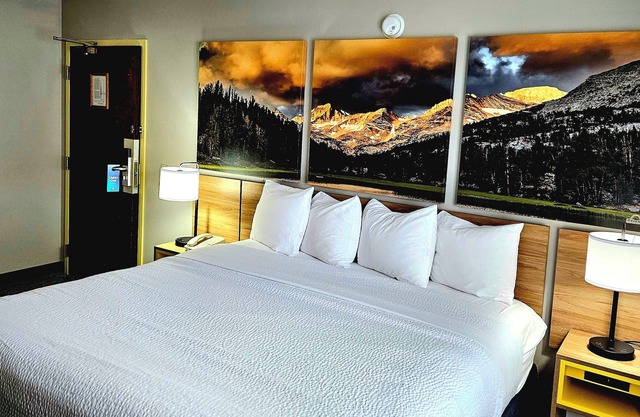 Days Inn and Suites by Wyndham Downtown Missoula-University