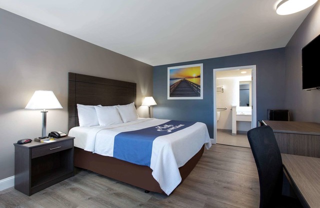 Days Inn by Wyndham Chesapeake