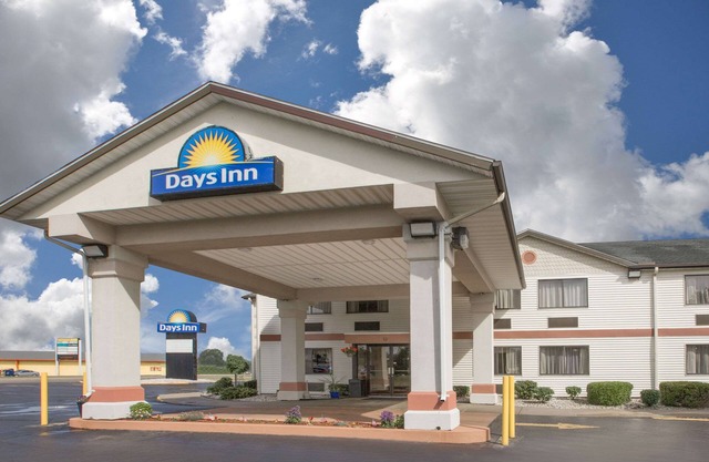 Days Inn by Wyndham Hillsdale