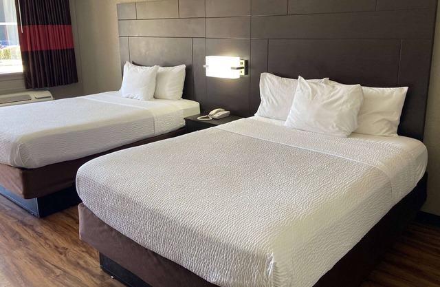 Days Inn by Wyndham Tupelo