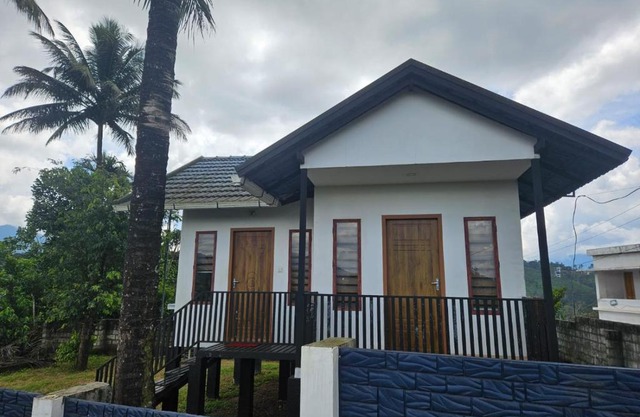 Dazzle Nostalgia Villa