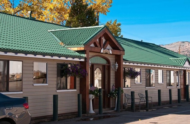 DB Botique and Cabins