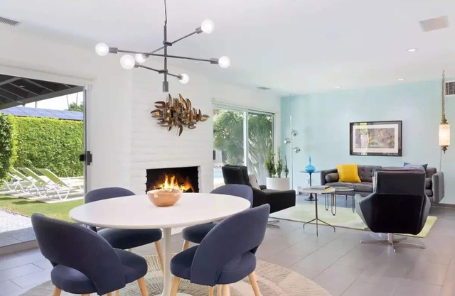 Deepwell Palm Sage Estate, 4 Bed, 2.5 Bath