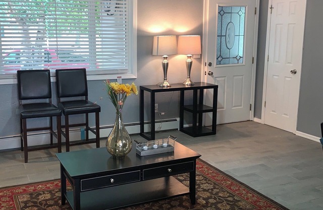 Delightful 3-bedroom house in Anchorage