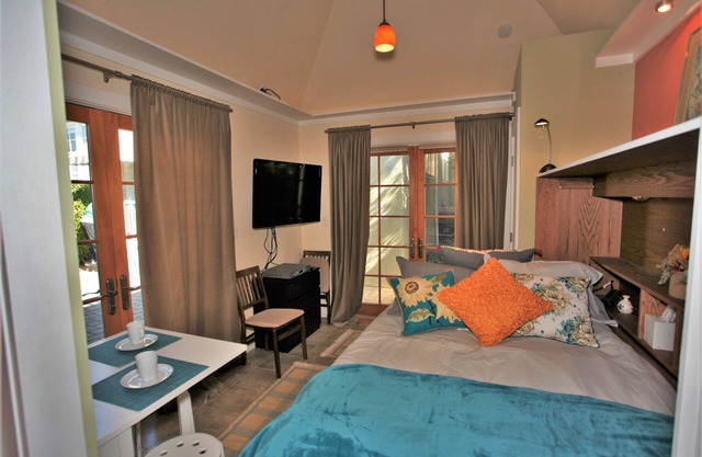 Delightful Charming Cottage nestled in the heart of Rockridge/Claremont