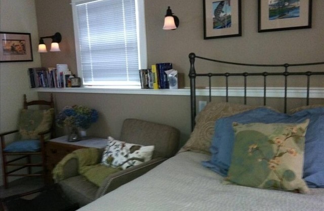 Delightful Cottage in Central Eugene