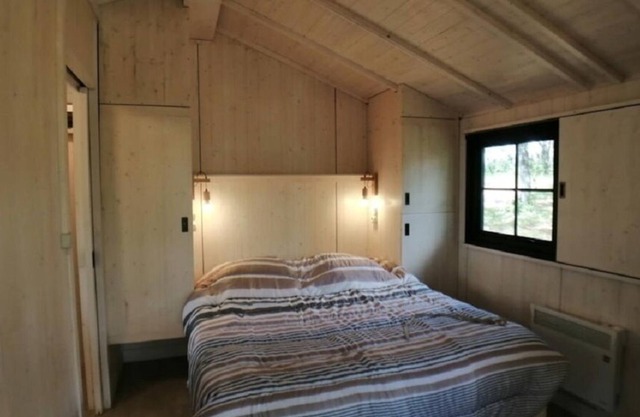 DELUXE DUO CABIN ON PILOTIS 2