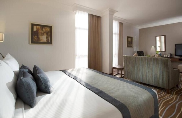 Deluxe Room Near Capital Park By E R