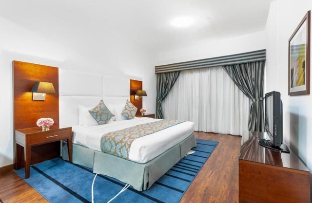 Deluxe Room Near Novo Cinema Sahara Centre Sharjah