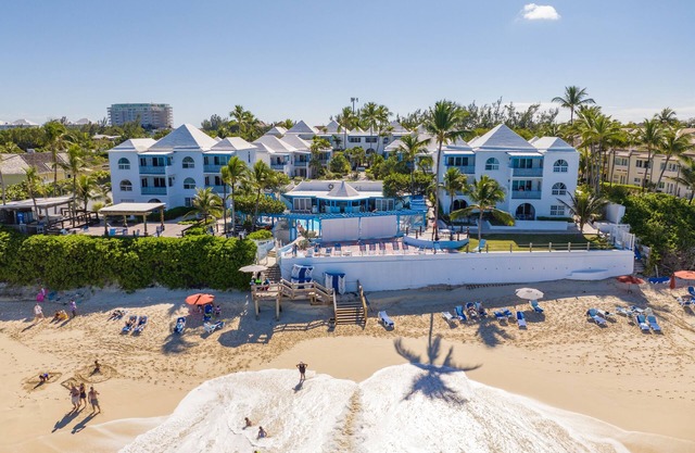 Deluxe Villa With Ocean Views & Steps From White Sand Beach by RedAwning