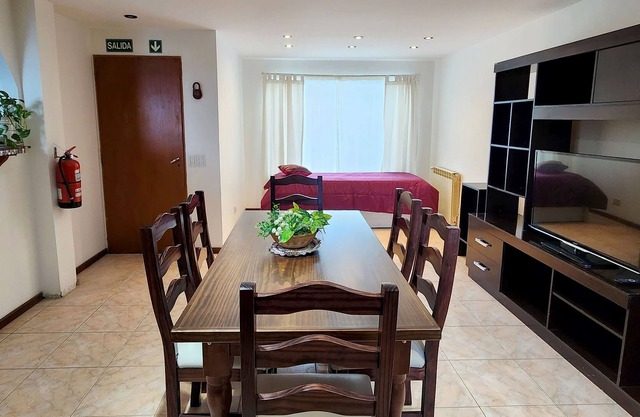 Departamento 3 Ambientes, muy Amplio, con Vistas al Canal de Beagle