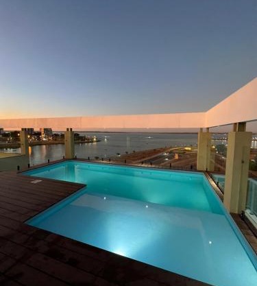 Departamento de Lujo sobre Costanera